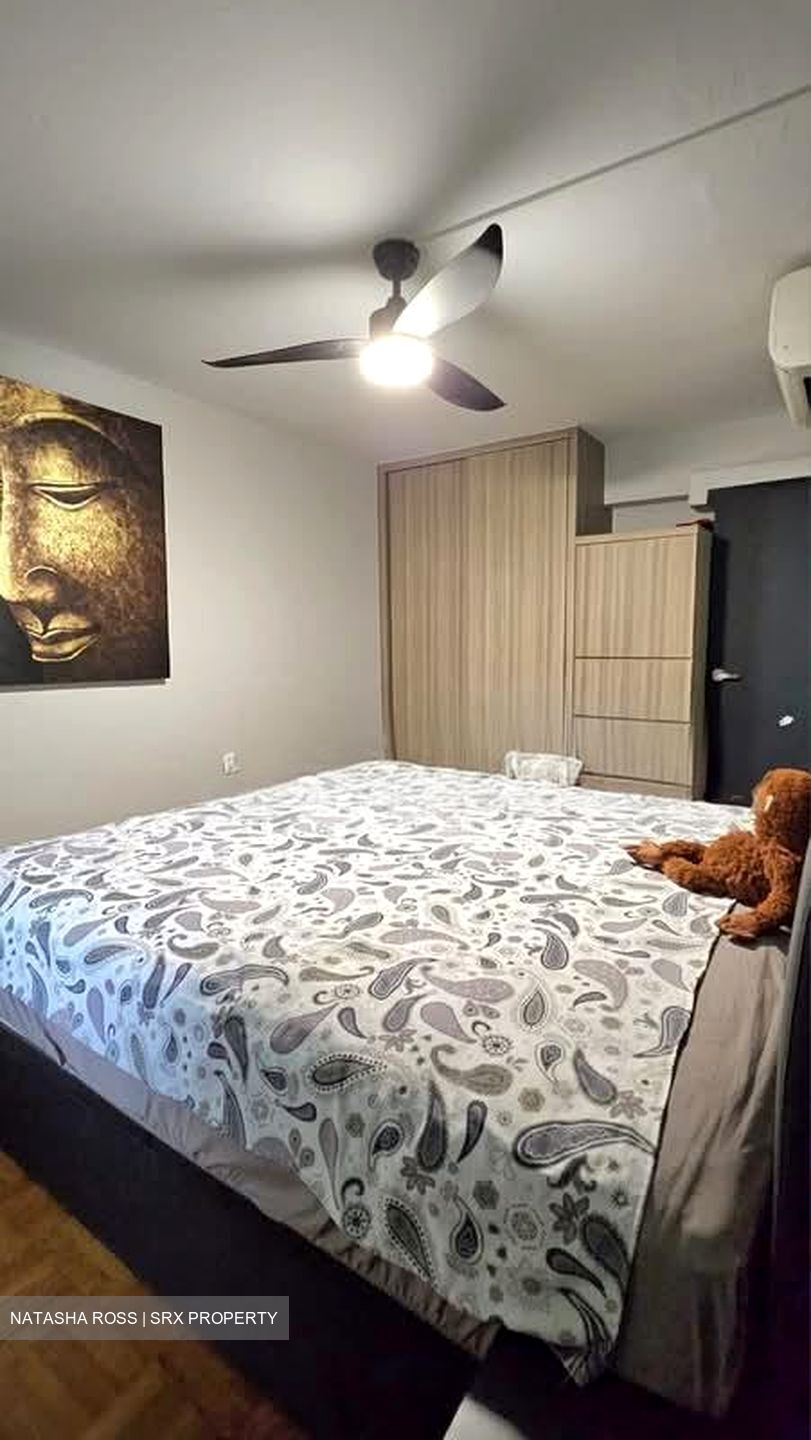 Blk 12 Holland Vista (Queenstown), HDB 3 Rooms #571734191
